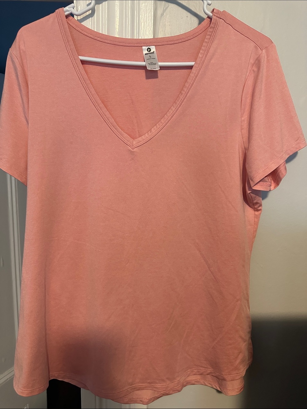 Women’s V-Neck Short Sleeve Top - Pink